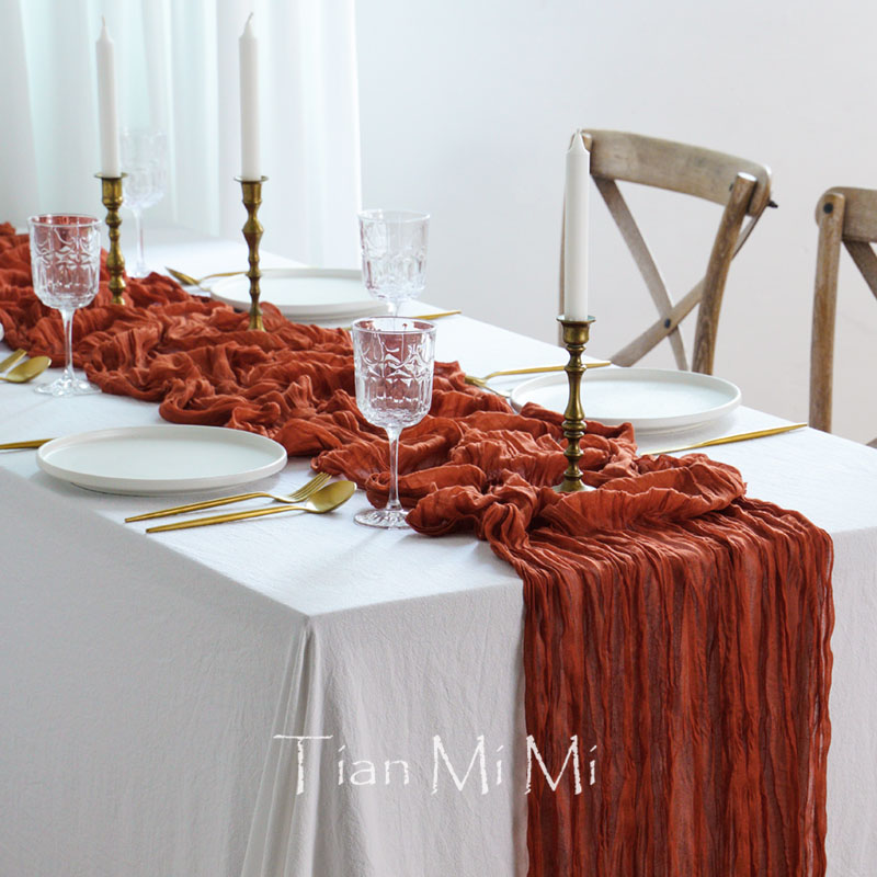 Półprzezroczysty bieżnik z gaz – Christmas Table Runner recenzja i cena